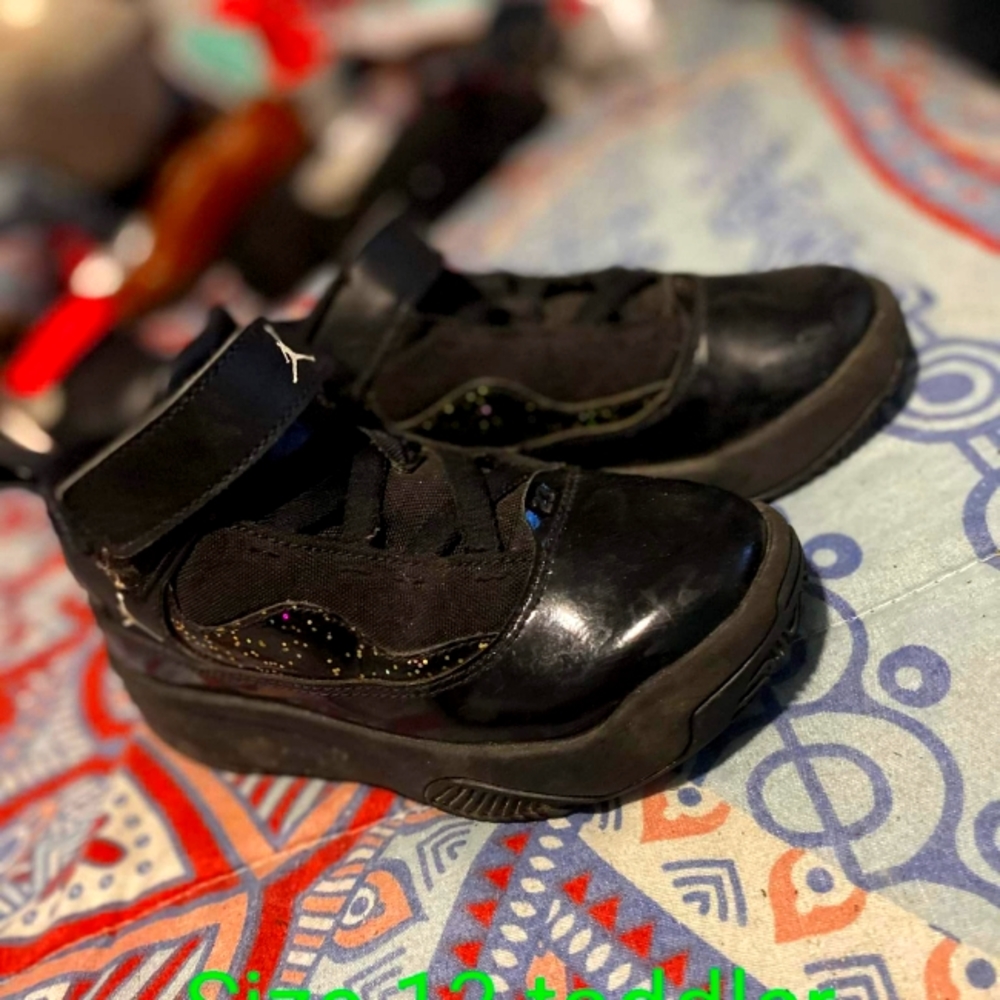 Air Jordans sz 13 toddler